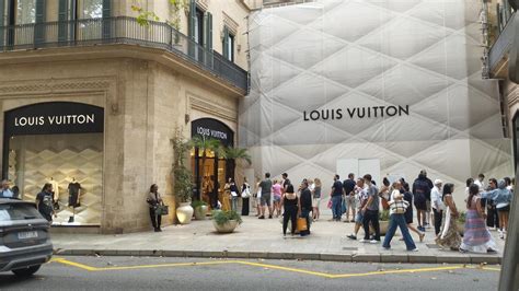 las palmas louis vuitton|Louis Vuitton palma del borne.